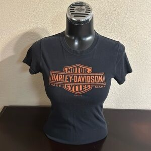 Ladies Classic Harley tee!